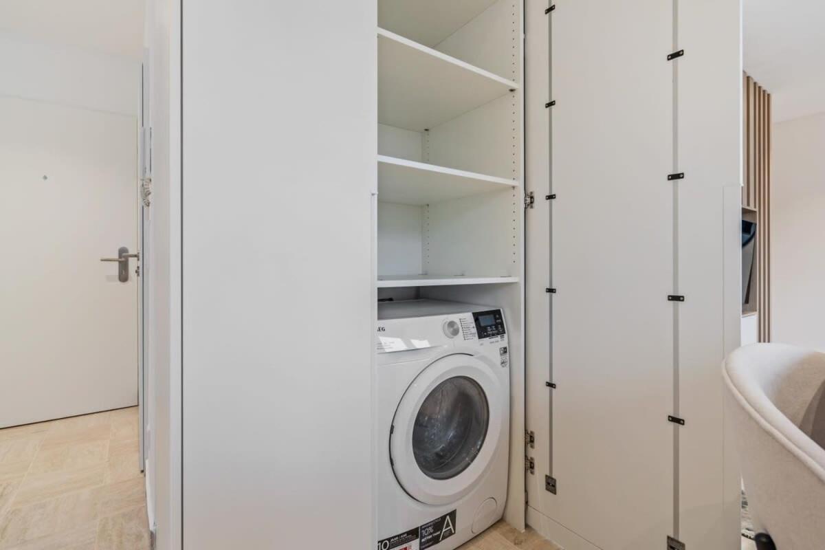 Modern Studio With King Bed, Walk To Attractions 卢森堡 外观 照片